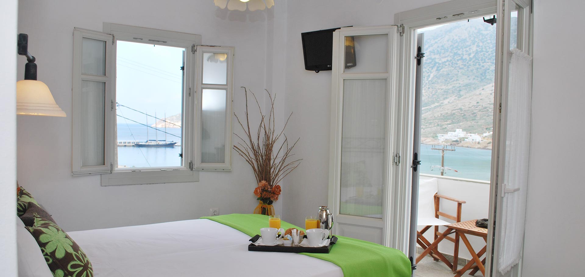 Stay in Sifnos at Myrto hotel